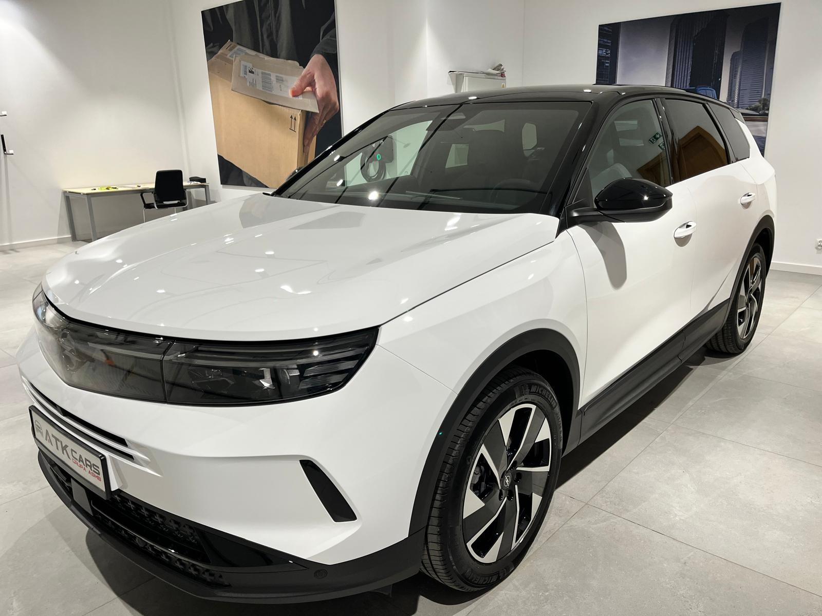 Zdjęcie Opel Grandland