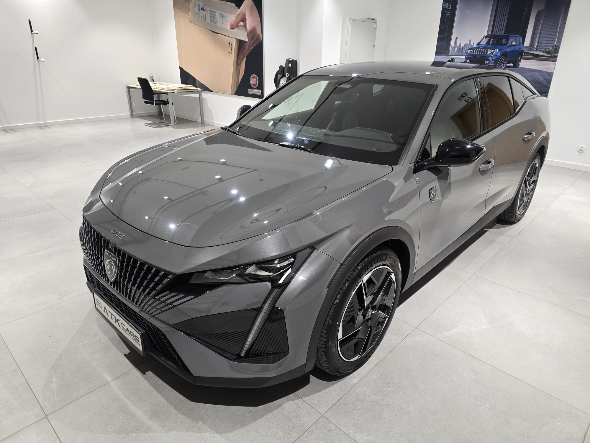 Zdjęcie Peugeot 408